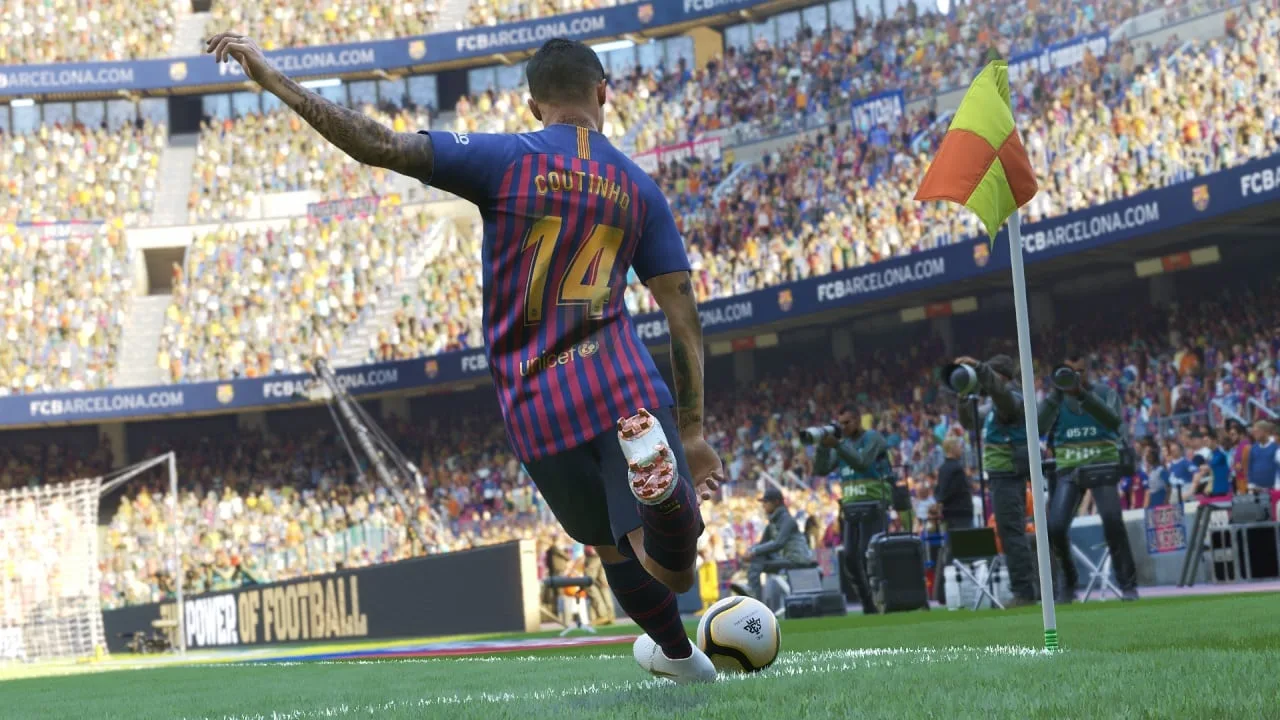 PRO EVOLUTION SOCCER 2019 — 3