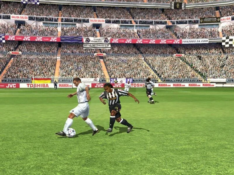 FIFA Football 2003 — 3