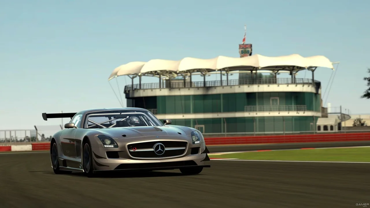 Gran Turismo 6 — 4